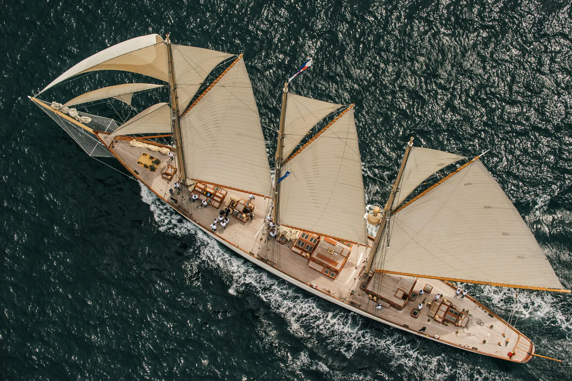  A Global Range: The Schooner 